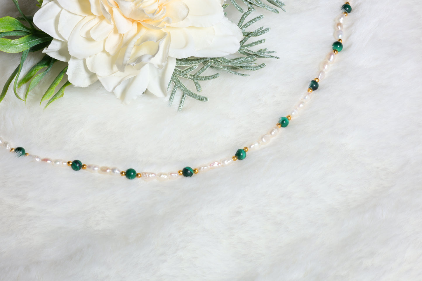 Natural Malachite 丨 Freshwater Rice Pearls Necklace