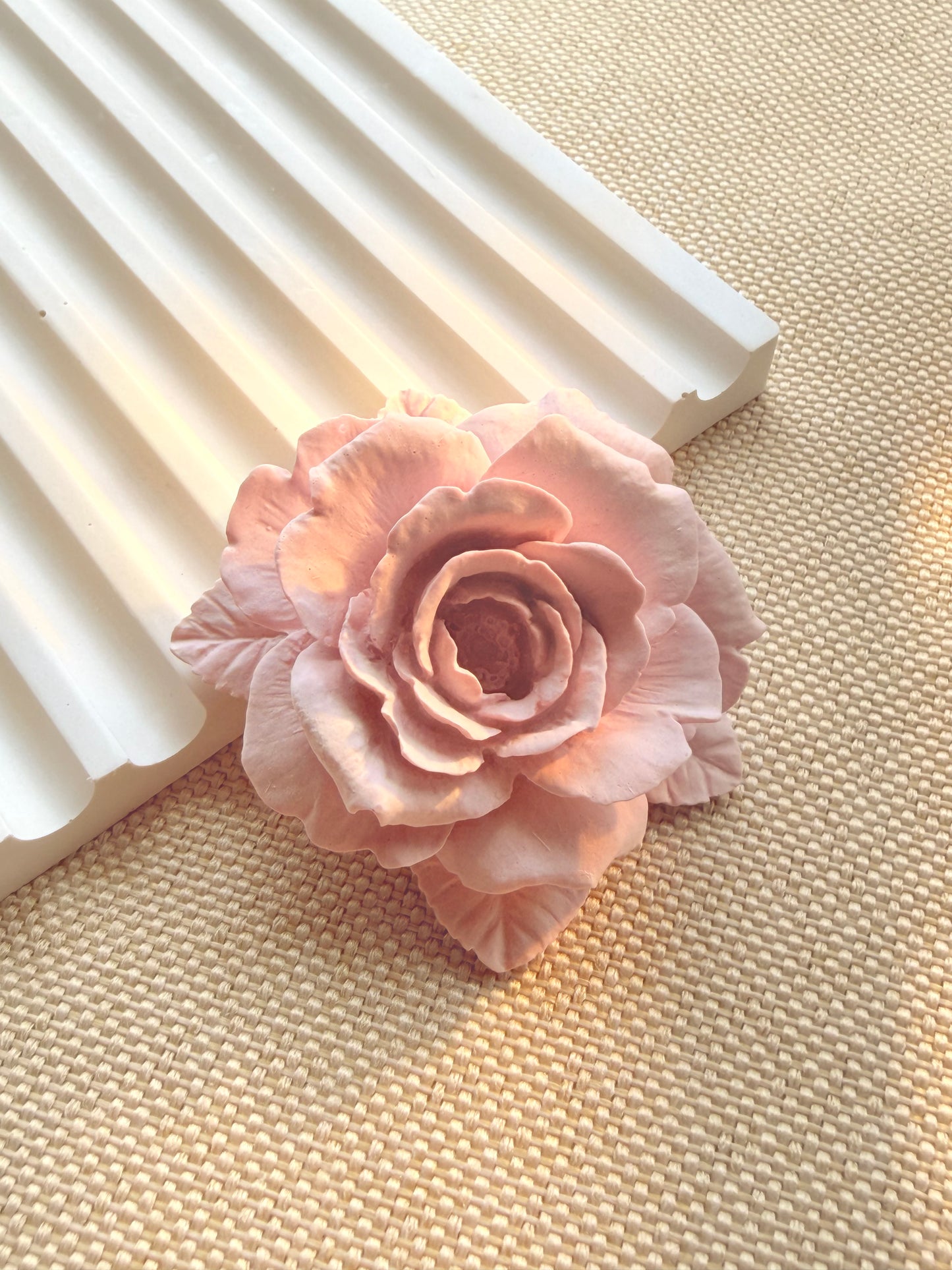 Floral Diffuser - H2