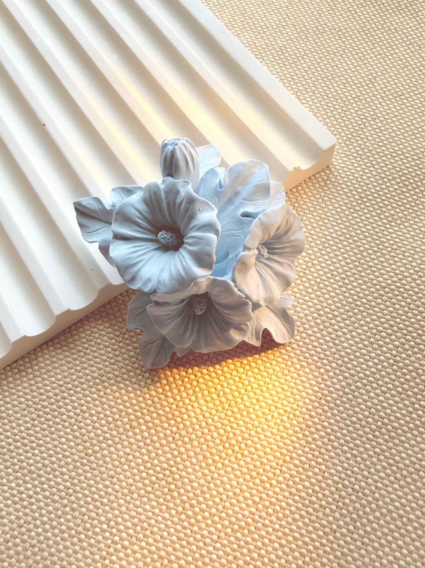 Floral Diffuser - H4