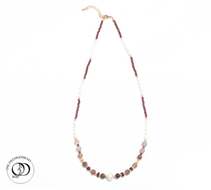 Natural Strawberry Quartz 丨 Garnet 丨 Freshwater Rice Pearls Necklace