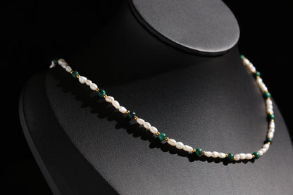 Natural Malachite 丨 Freshwater Rice Pearls Necklace