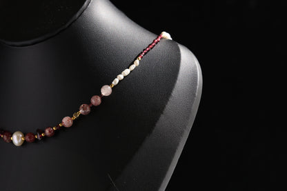 Natural Strawberry Quartz 丨 Garnet 丨 Freshwater Rice Pearls Necklace
