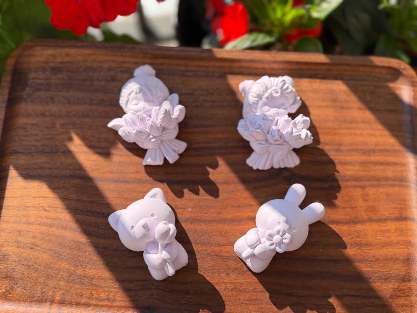 Floral Diffuser - H5